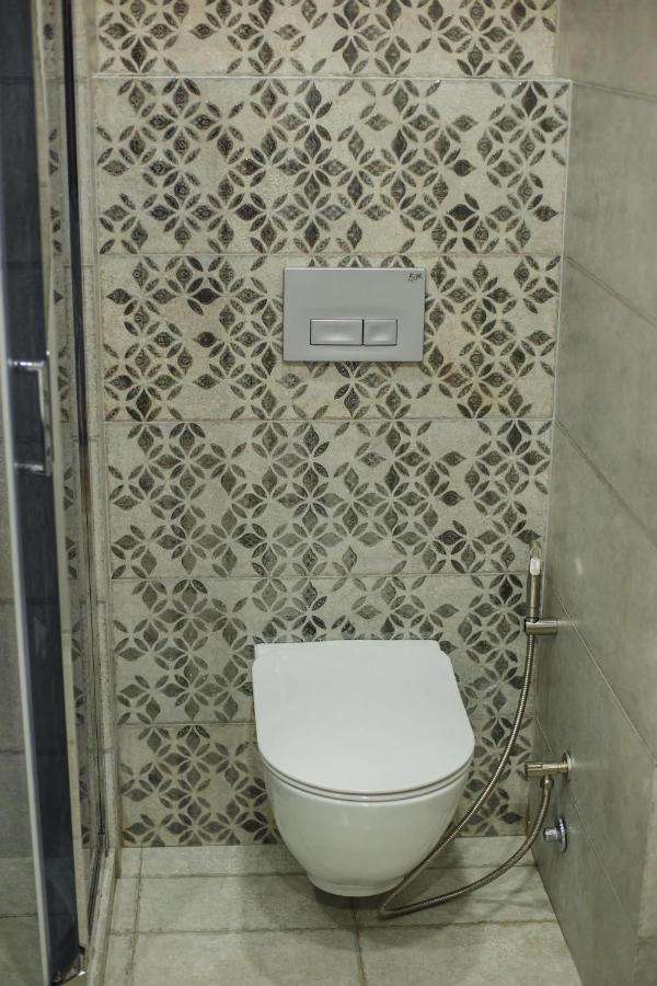 New Wave 1 Apartment Batumi Ngoại thất bức ảnh